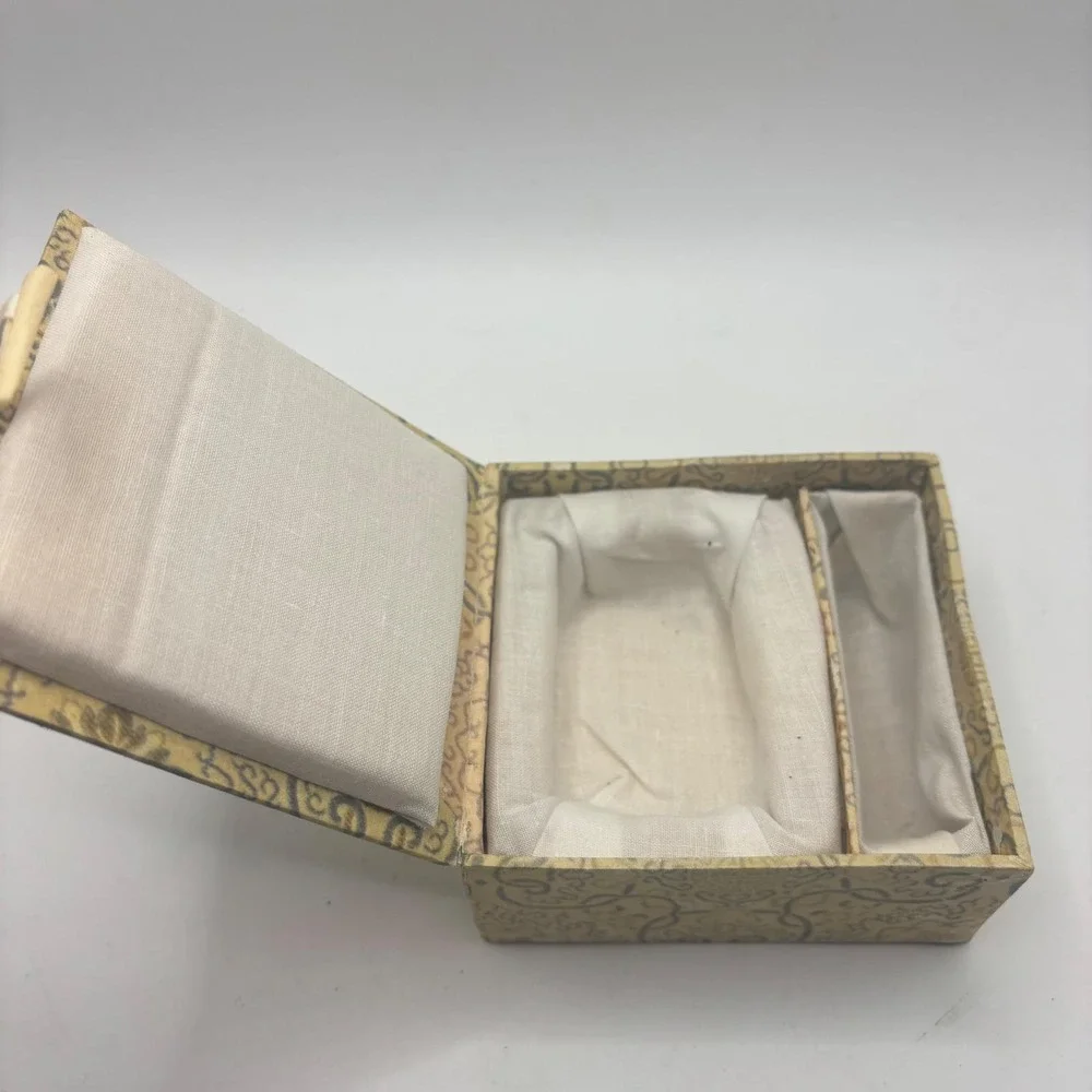 Vintage Chinese Brocade‎ Jewelry Trinket Box Yellow Floral Toggle Closure 4